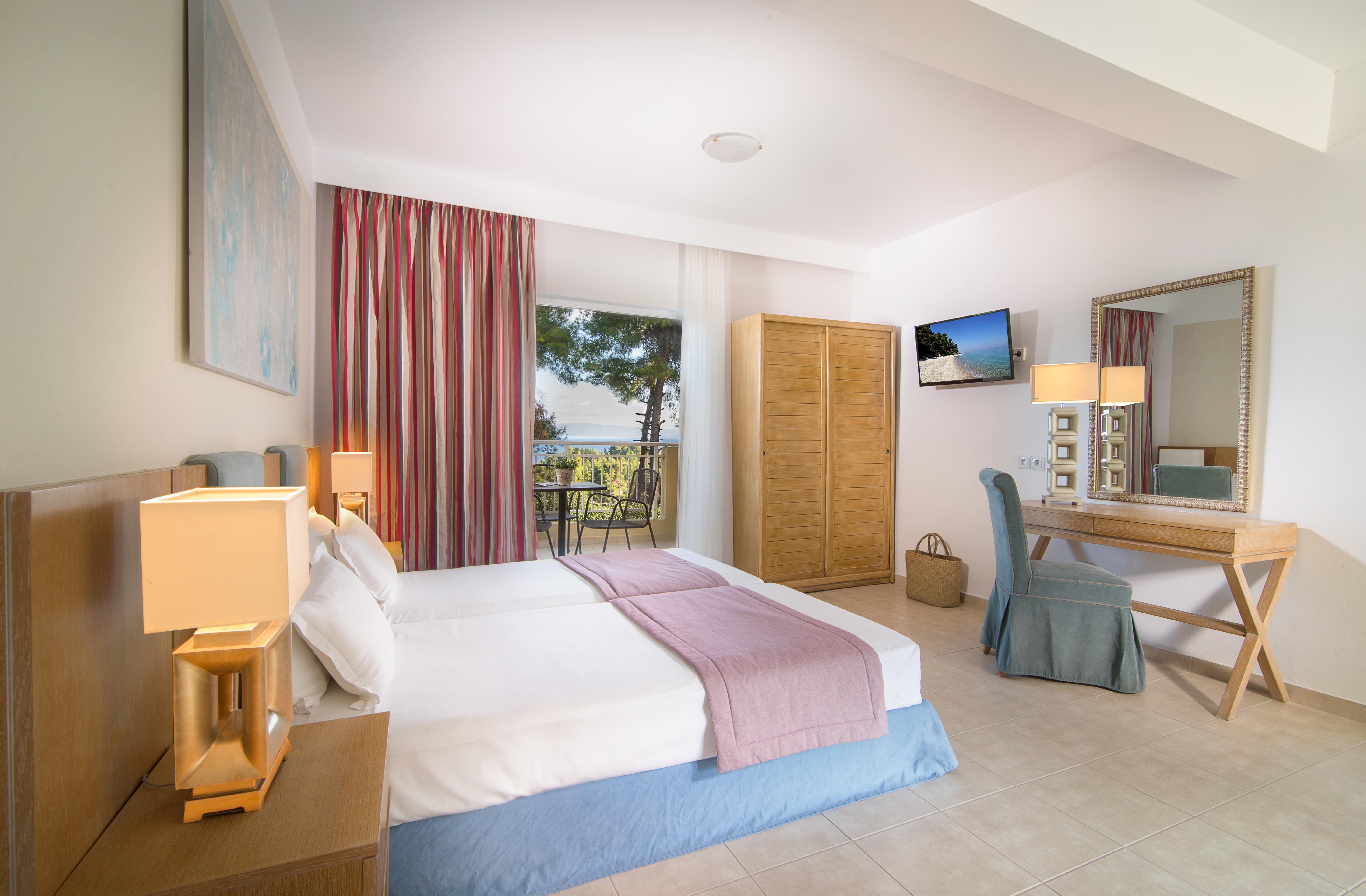 Alkion Hotel Kriopigi Bagian luar foto