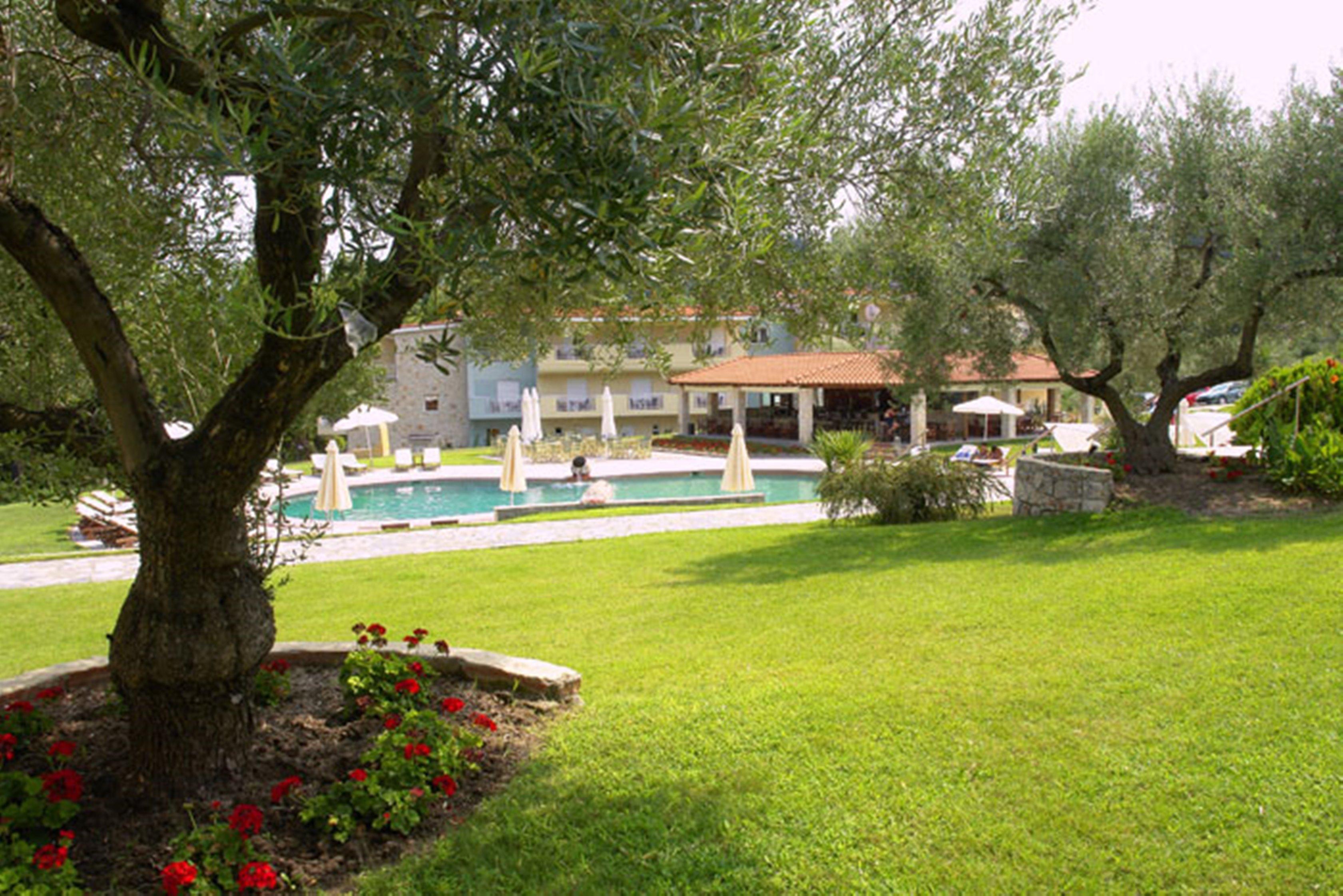 Alkion Hotel Kriopigi Bagian luar foto