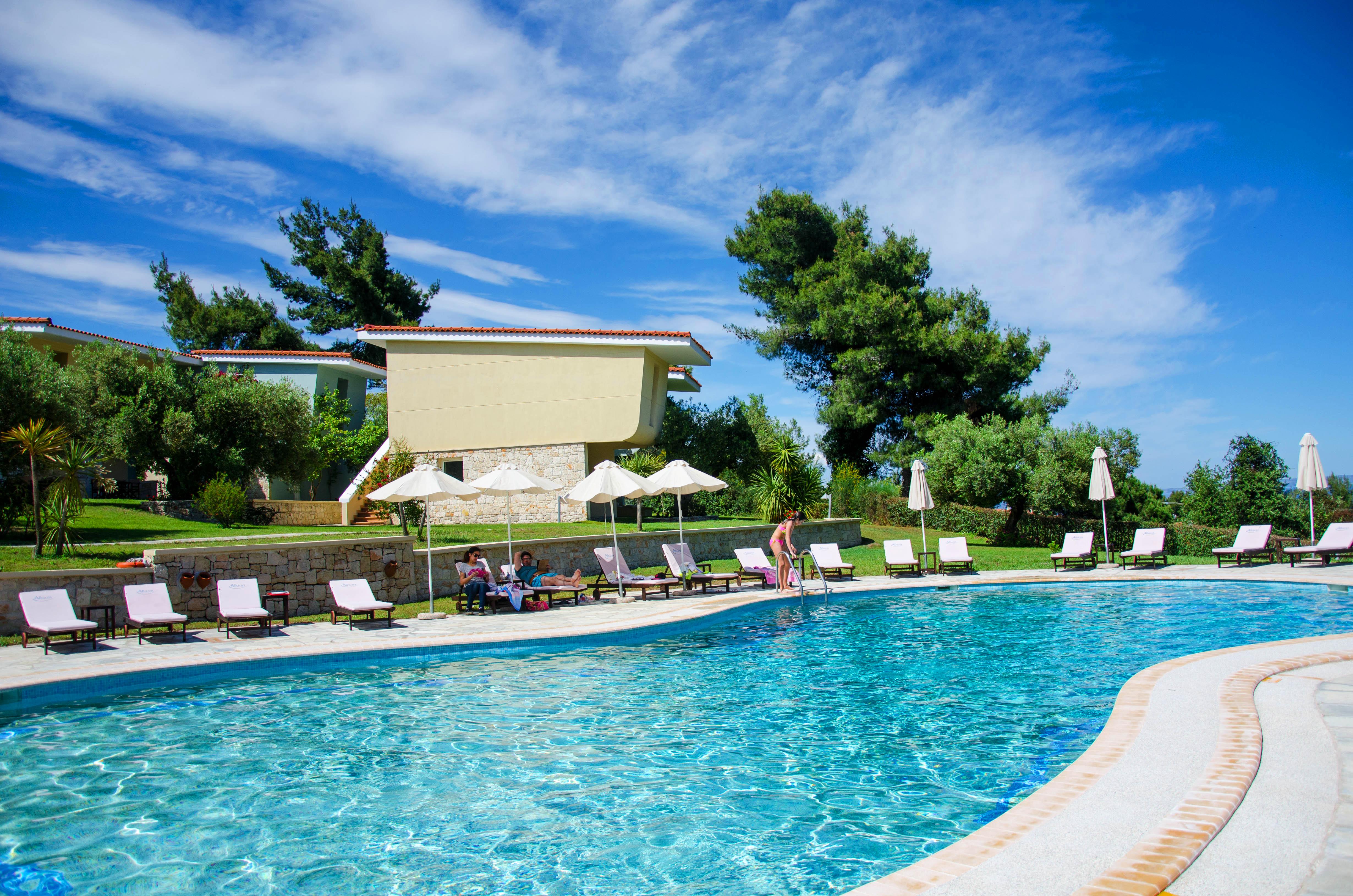 Alkion Hotel Kriopigi Bagian luar foto