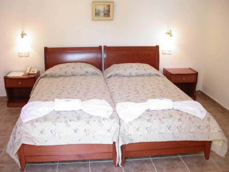 Alkion Hotel Kriopigi Bagian luar foto