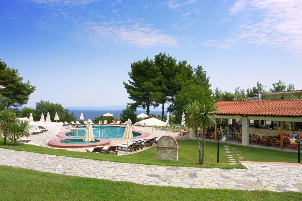 Alkion Hotel Kriopigi Bagian luar foto